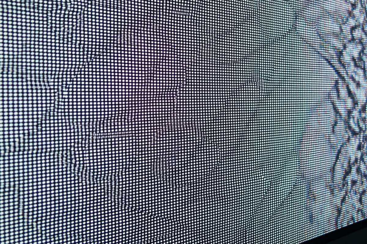 Moire Pattern Screen